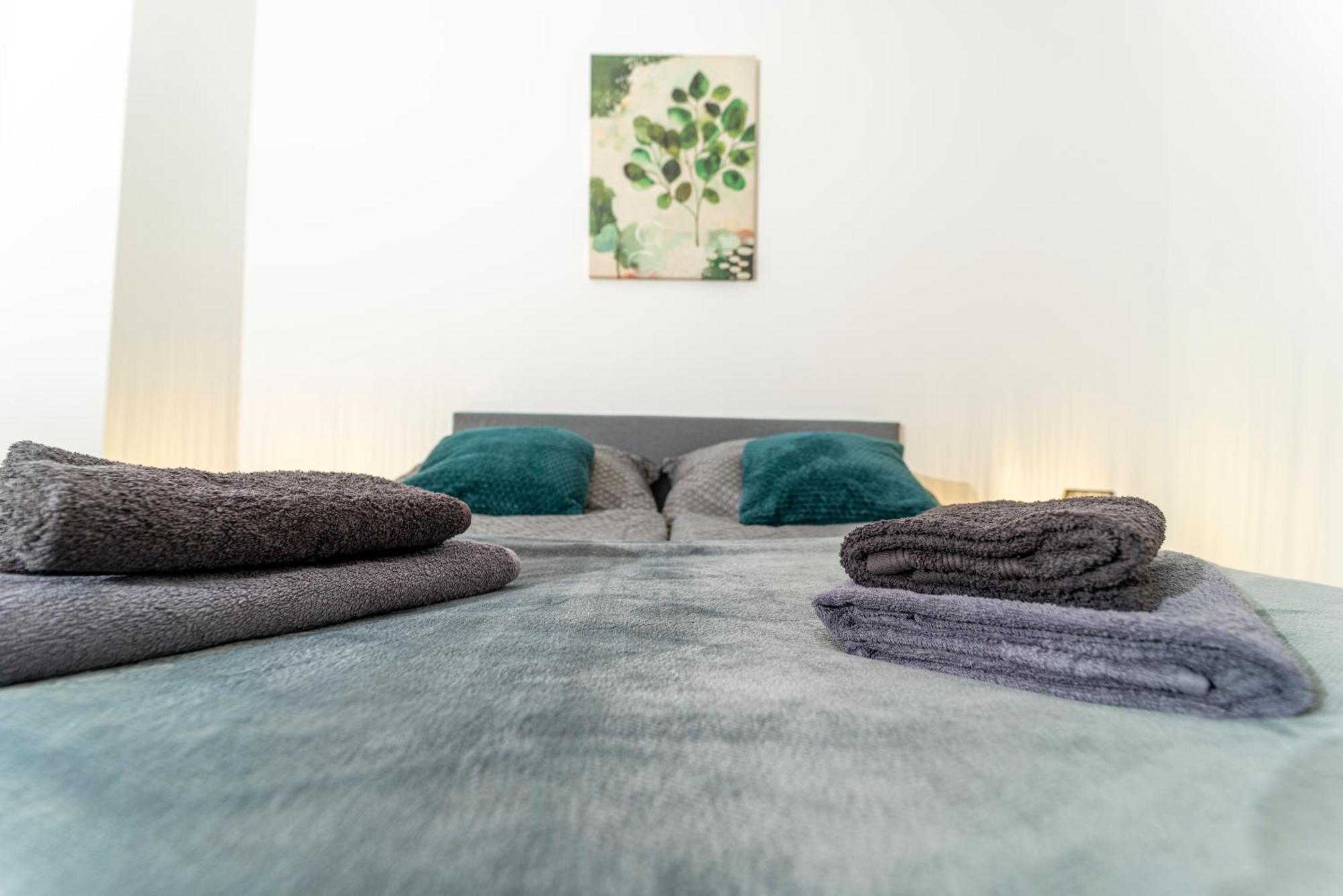 Mca Triiiple I Rooftop Pool I Free Parking I Netflix Vienna Exterior photo